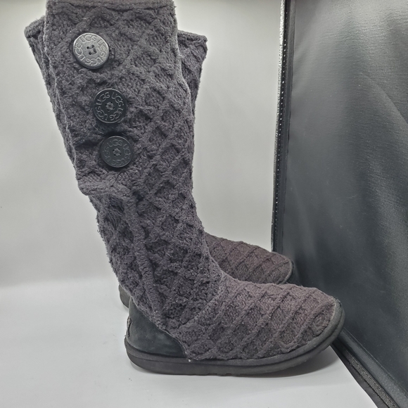 Ugg Australia 16" tall rare lattice knit Cardy boots size 8 - Picture 4 of 15